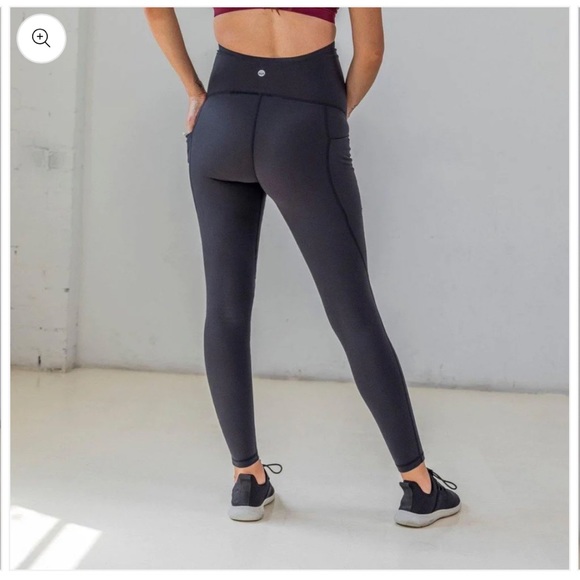 FOREST GREEN - Senita Athletics Maternity Leggings Size M - Picture 2 of 5